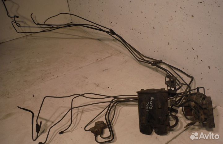 Блок ABS (абс) Toyota Yaris 2001