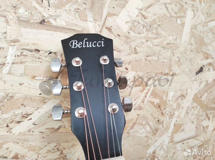 Гитара с вырезом