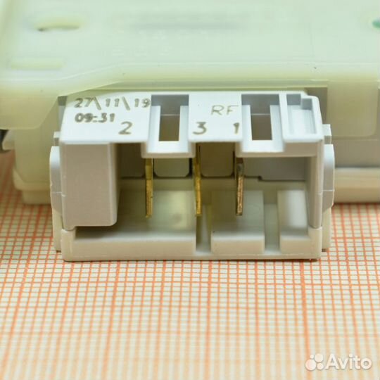 Блокировка люка Ardо, код 651016770