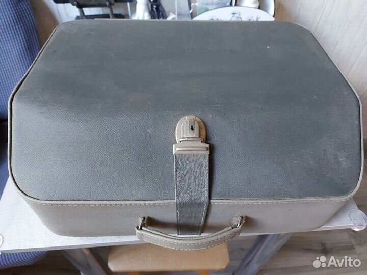 Пишущая машинка Erika