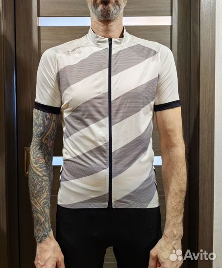 Велосипедная футболка