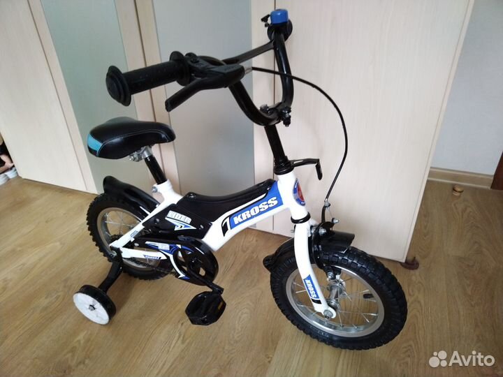 Велосипед от3-7лет колеса на12 и на16и на20