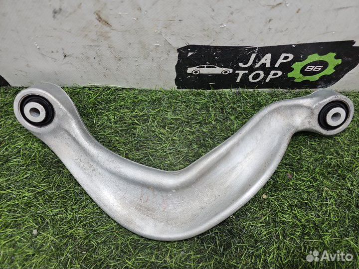 Рычаг задний правый Audi A4 B8 1.8 cjeb 2014