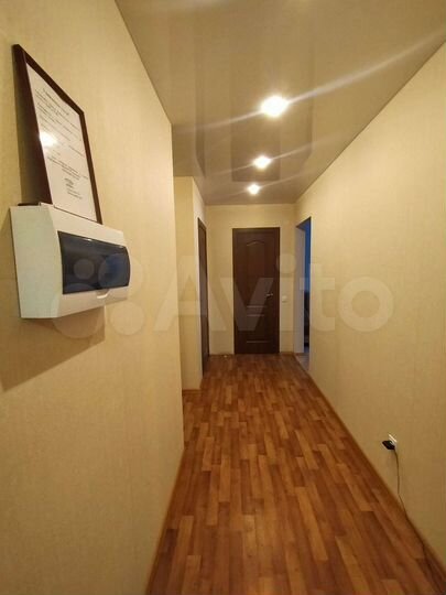 2-к. квартира, 63 м², 2/9 эт.