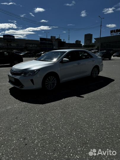 Toyota Camry 2.5 AT, 2015, 114 000 км