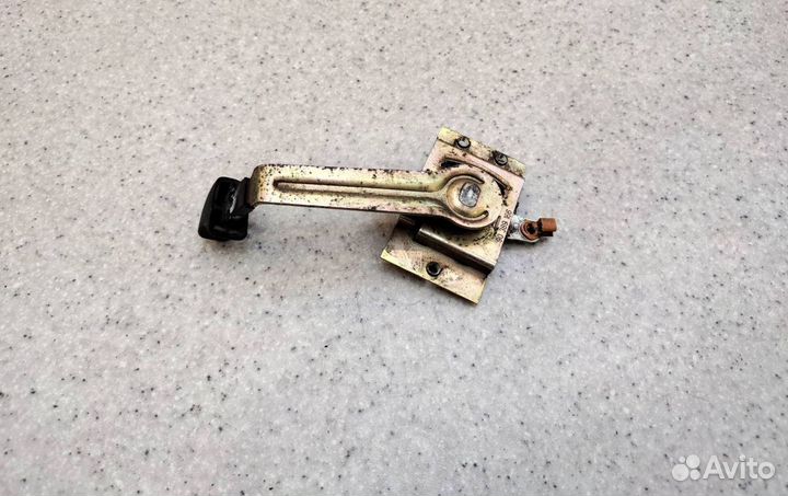 Замок багажника 90389166 Opel Combo B 1993 - 2001 года