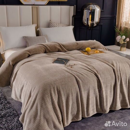 Плед новый 150*200