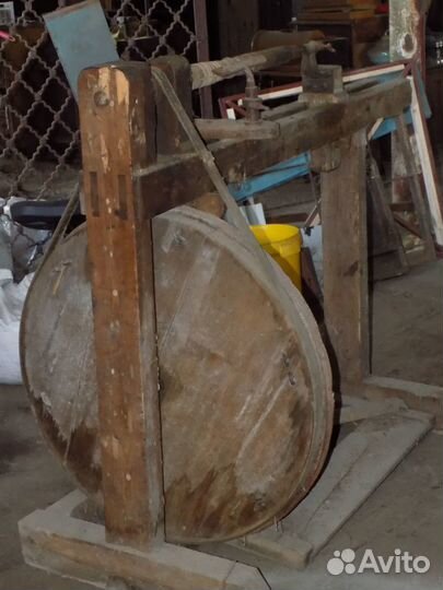 Редкий токарный станок по дереву - 19 век