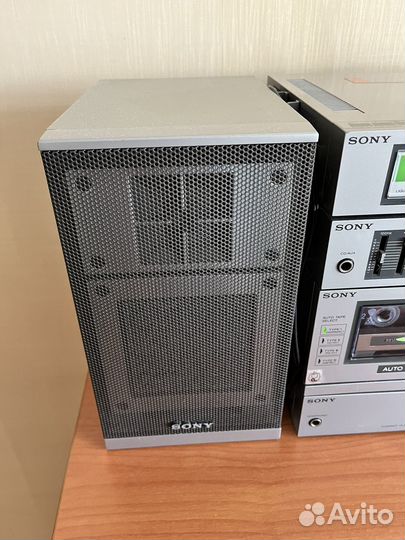 Музыкальный центр, магнитола