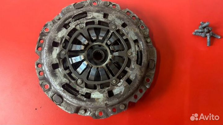 Комплект сцепления Opel Astra H 1.6 Z16XEP 2007