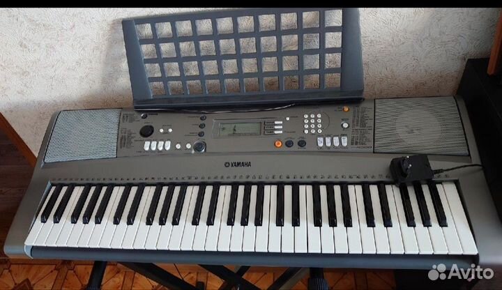Синтезатор yamaha psr r300