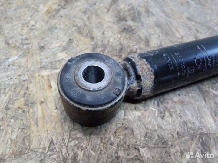 Амортизатор задний Nissan Almera (G15) 2013-2018