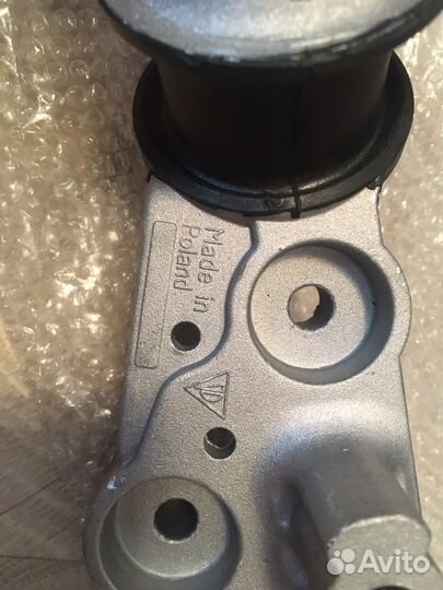 Подушка коробки Panamera 97037511801