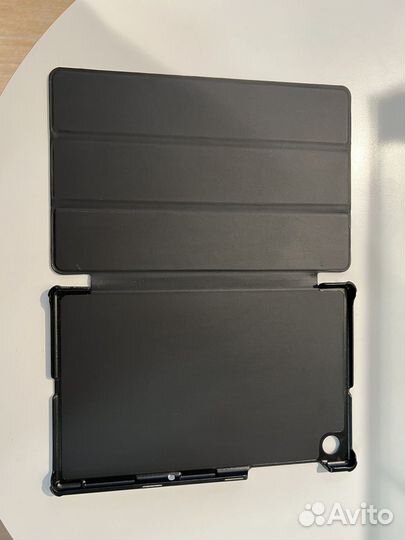 Планшет Lenovo TB X606X