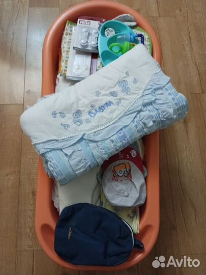 Пеленки, распашонки и многое другое