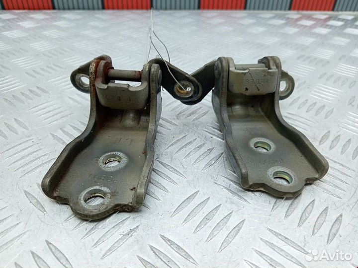 Петля для Chevrolet Captiva 1