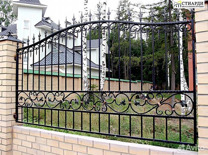 Забор кованый сварной