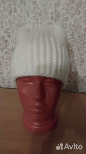 Шапка женская вязаная из пряжи ангоры кролик