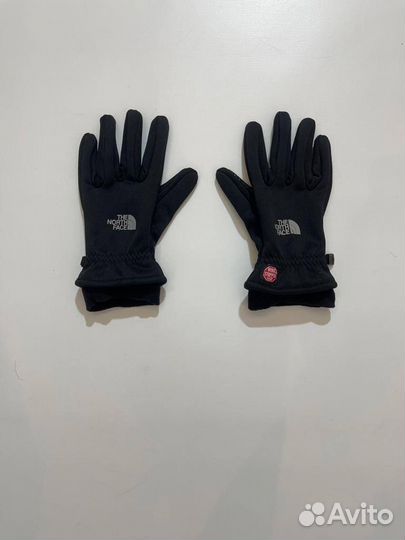 Перчатки от TNF