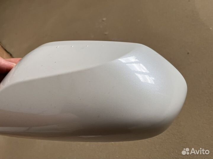 Накладка левого зеркала toyota camry 70