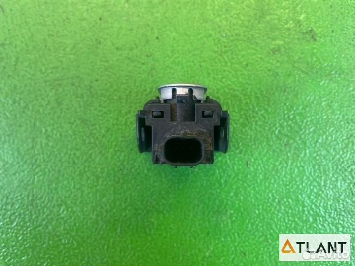 Датчик парковки задний toyota crown