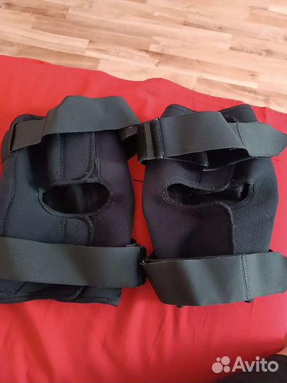 Ортопедические наколенники