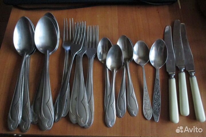 Вилки ложки ножи
