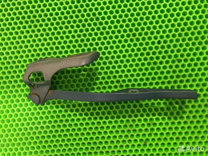 Петля капота правая Acura Mdx YD2 J37A1 2008