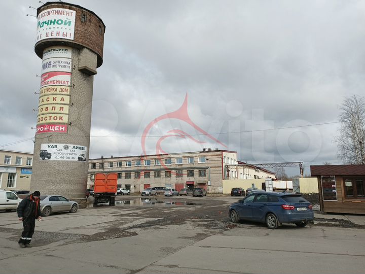 Склад, 1300 м²