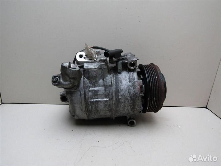 Компрессор системы кондиционирования BMW 5-серия