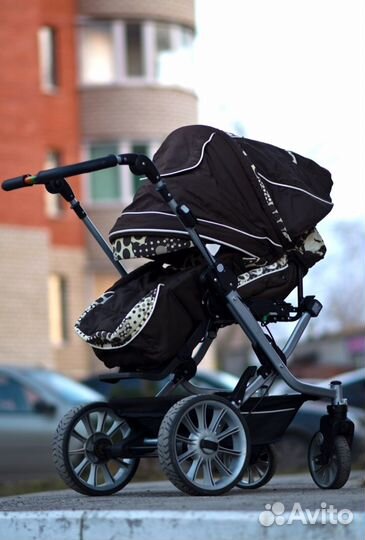 Коляска Teutonia Mistral S универсальная