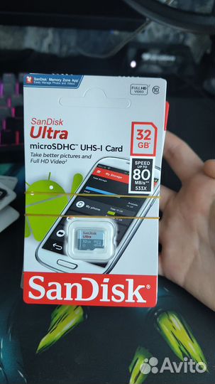 Карта памяти MicroSD
