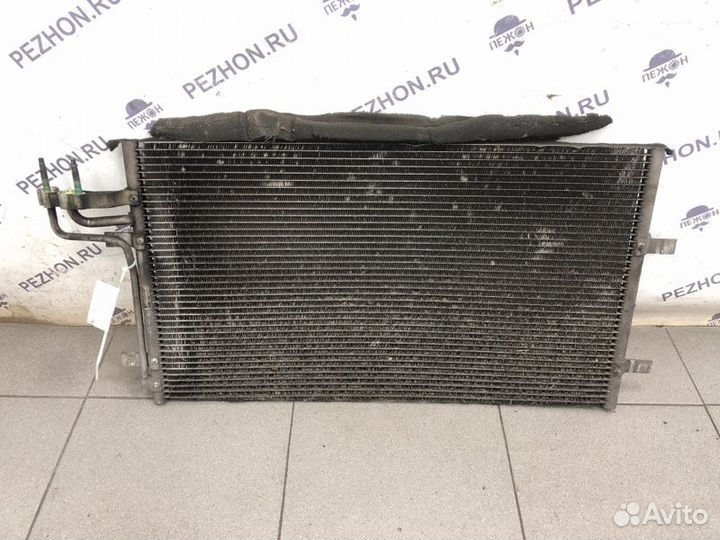 Радиатор кондиционера Ford Focus хэтчбек 5 дв. 1.8
