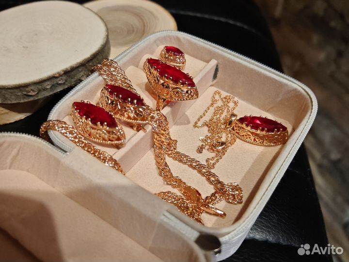 Комплект Маркиза из 5 предм покрытие золото