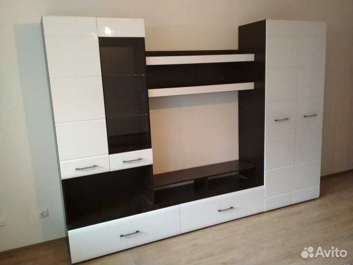 Стенка-гостинная Ненси-1