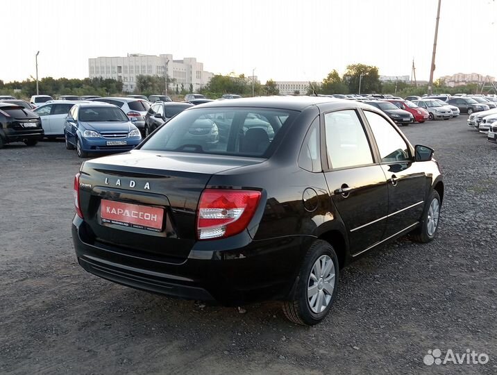 LADA Granta 1.6 МТ, 2023, 3 км