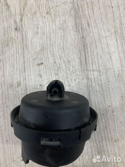 Клапан абсорбера LADA xray