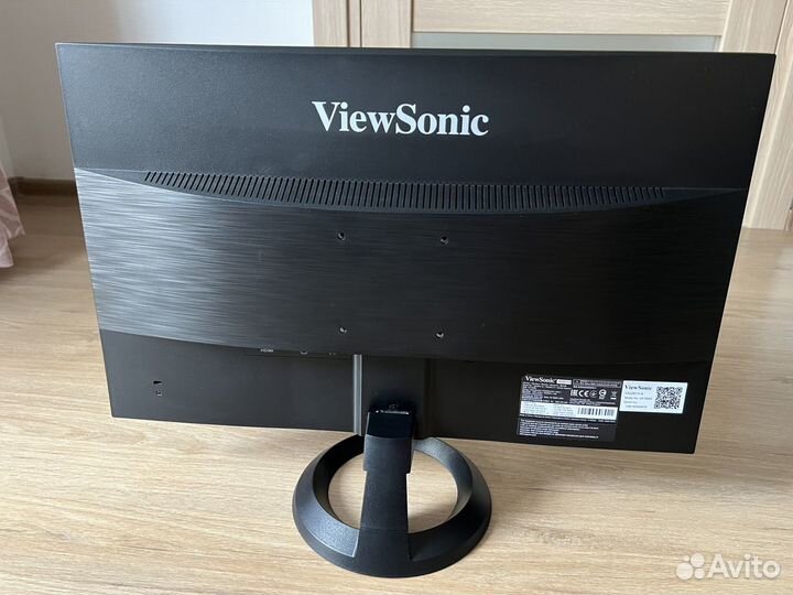 Монитор ViewSonic 21.5