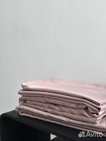 Постельное из тенселя розовое пудровое