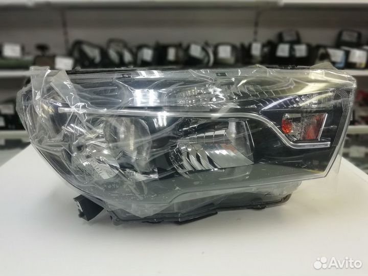 Фара LADA Vesta