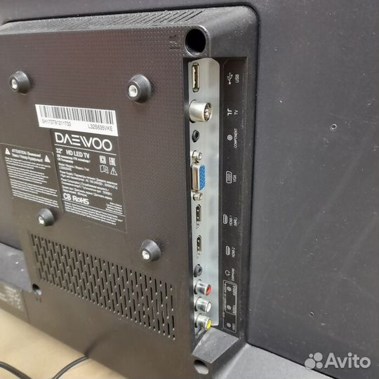 Телевизор Daewoo L32S635VKE