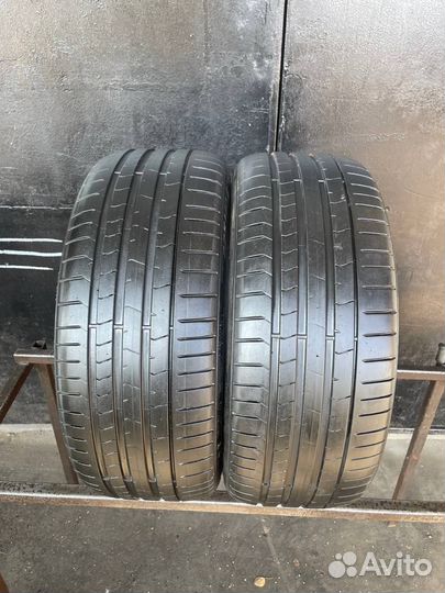 Pirelli P Zero PZ4 225/40 R19