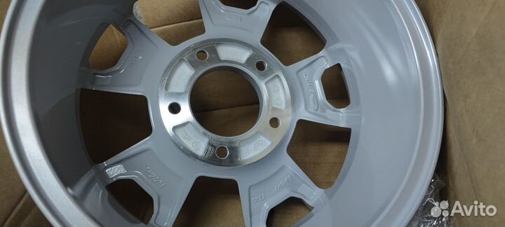 Новые R16/5*139,7 Нива-4 диска