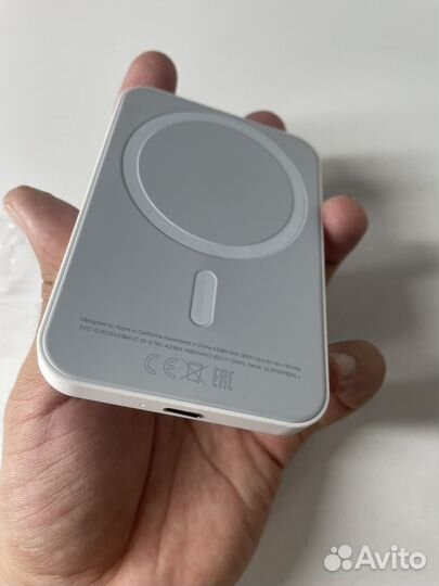 Apple Magsafe battery pack 5000mah