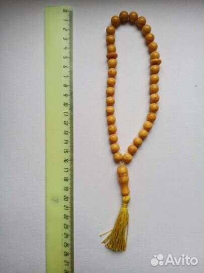 Четки из прессованного янтаря разные
