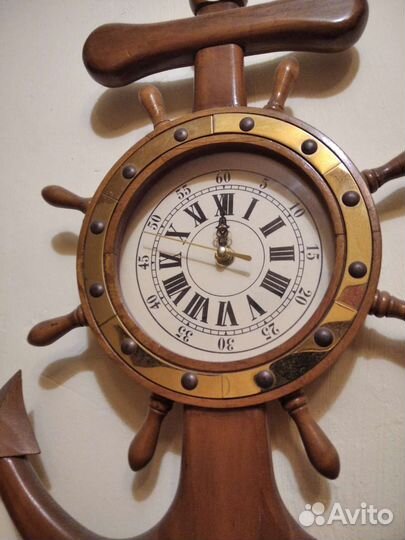 Часы настенные