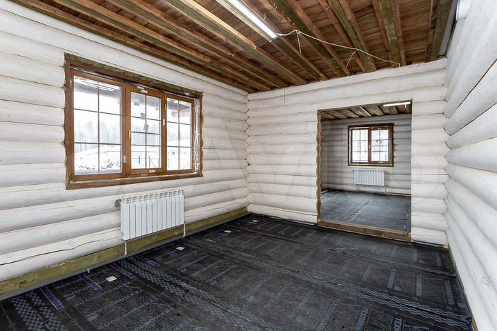 Коттедж 215 м² на участке 12 сот.