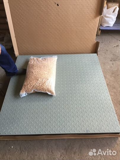 Платформенные весы на 1,2,3 тонны