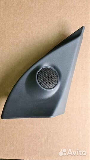 Накладка зеркала внутренняя правая Опель Астра Н