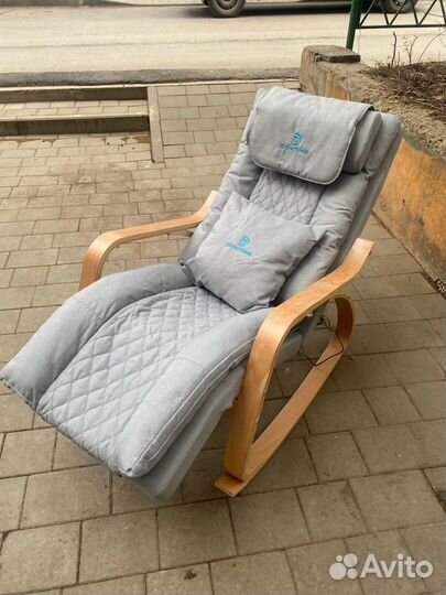 Массажное кресло-качалка новое